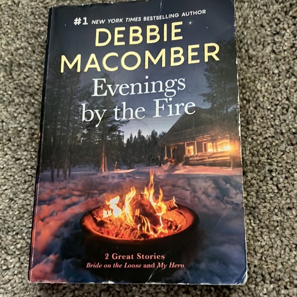 Paperback bundle - Picture 4 of 7